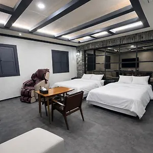 ホテル Carlton Juan Spacious Renovated Free Wifi